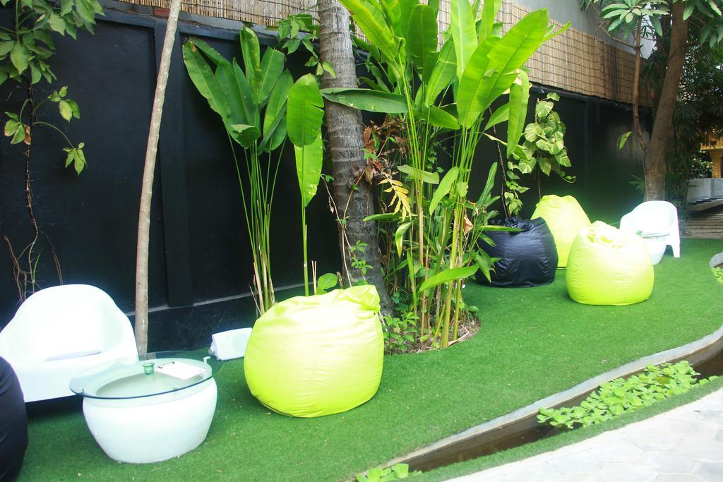Ashia Hotel & Lounge Siem Reap Zewnętrze zdjęcie
