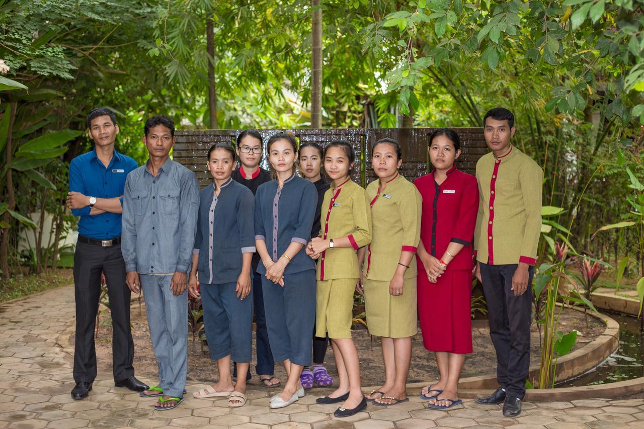 Ashia Hotel & Lounge Siem Reap Zewnętrze zdjęcie