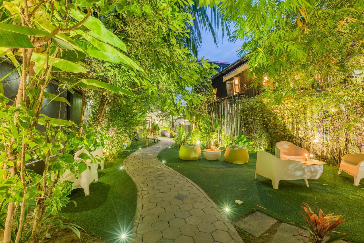 Ashia Hotel & Lounge Siem Reap Zewnętrze zdjęcie